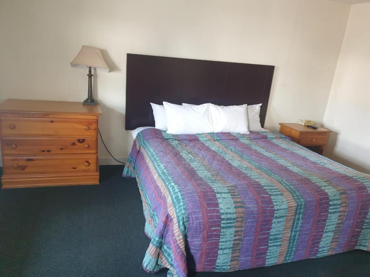 Town & Country Inn Seekonk Extérieur photo